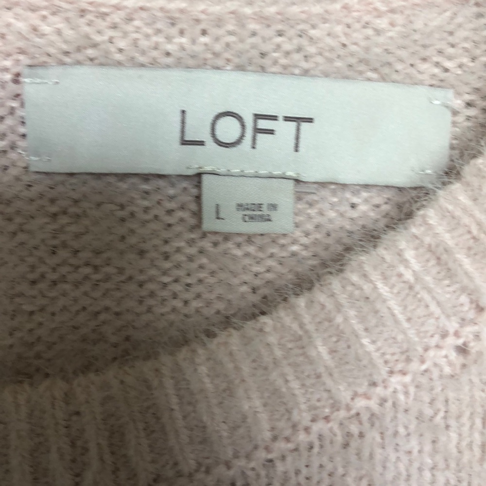 Sweater - Picture 2 of 4